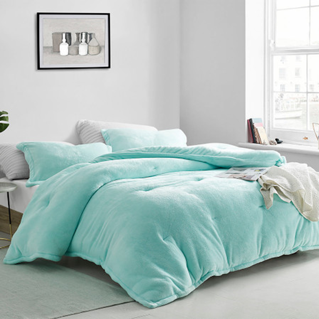 Coma Inducer® Oversized Comforter - Touchy Feely® - Aruba