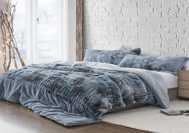 Badland Wolf - Coma Inducer® Oversized King Comforter