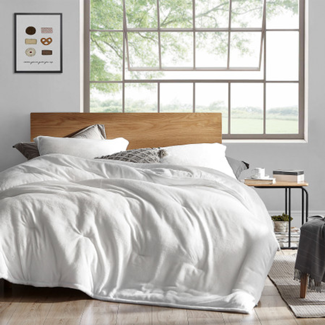 Coma Inducer® Oversized Comforter - Touchy Feely® - White