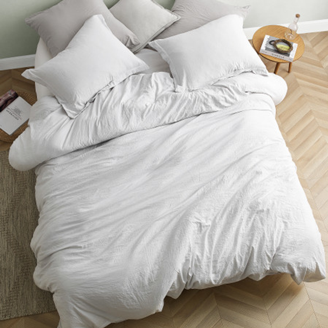 5:: Chommie - Weighted Natural Loft® Comforter - Farmhouse White