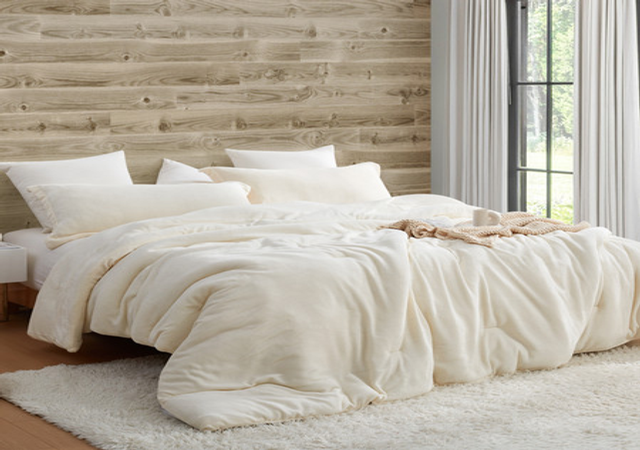 Git Cozy - Coma Inducer® Oversized Comforter - Taupe White