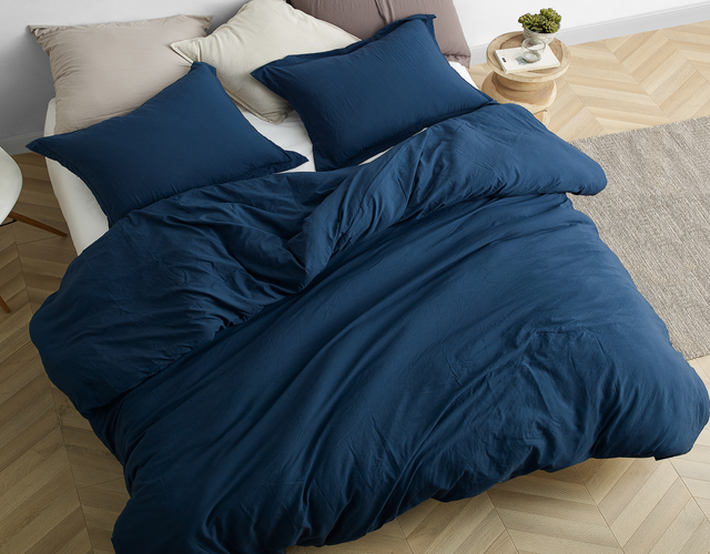 Chommie - Weighted Natural Loft® Comforter - Nightfall Navy