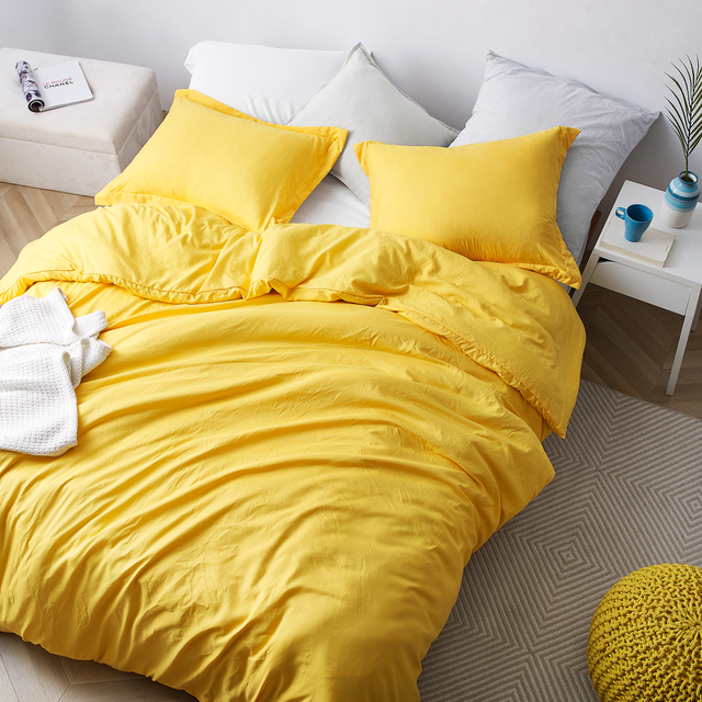 Chommie - Weighted Natural Loft® King Comforter - Mimosa