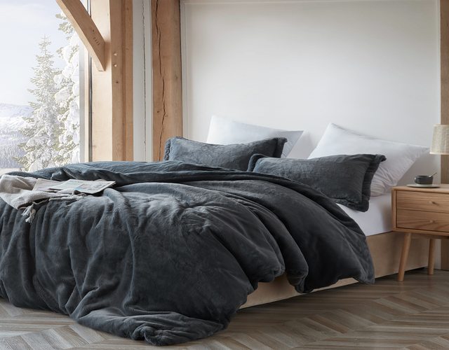 Chunky Bunny - Coma Inducer® Oversized King Comforter - Faded Black