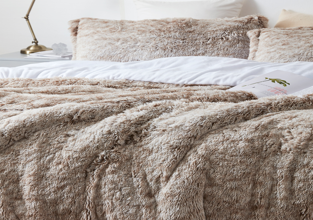 Are You Kidding - Coma Inducer® Oversized Comforter - Frosted Clay Taupe